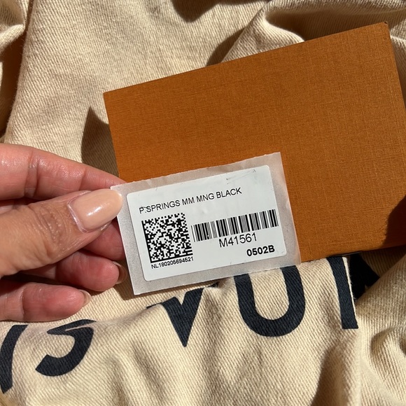 Louis Vuitton PALM SPRINGS MM Backpack - Picture 9 of 13